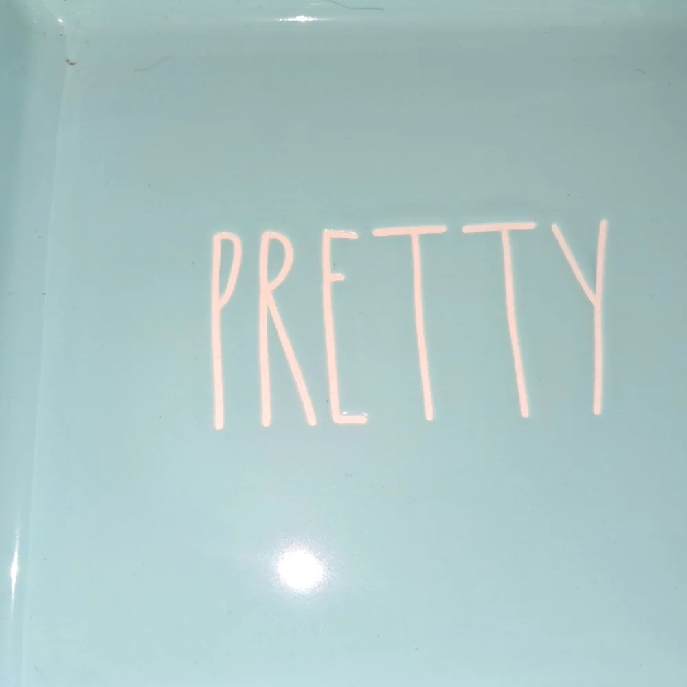 New! Rae Dunn Tiffan Blue HELLO PRETTY, 2 compartment vanity tray